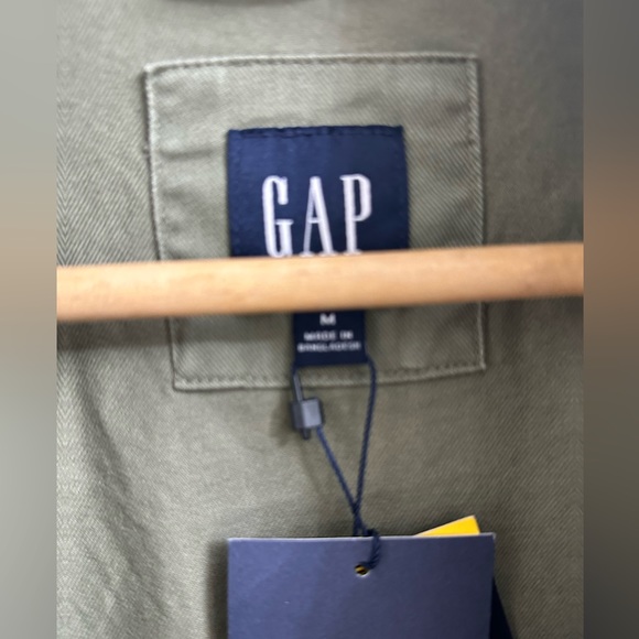 Gap field jacket size Medium - Picture 6 of 7